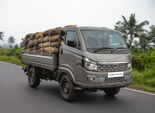 tata-intra-v70-gold-kerala-500x500